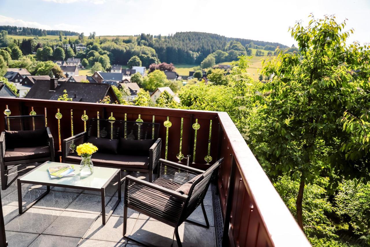 Sonnen Panorama - Abenteurer Und Weltentdecker Winterberg Kültér fotó